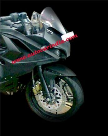 Bajaj Pulsar 375 Spyshot