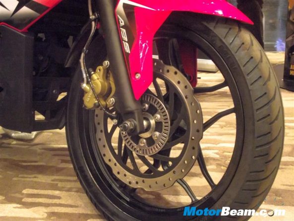 Bajaj Pulsar RS 200 Disc