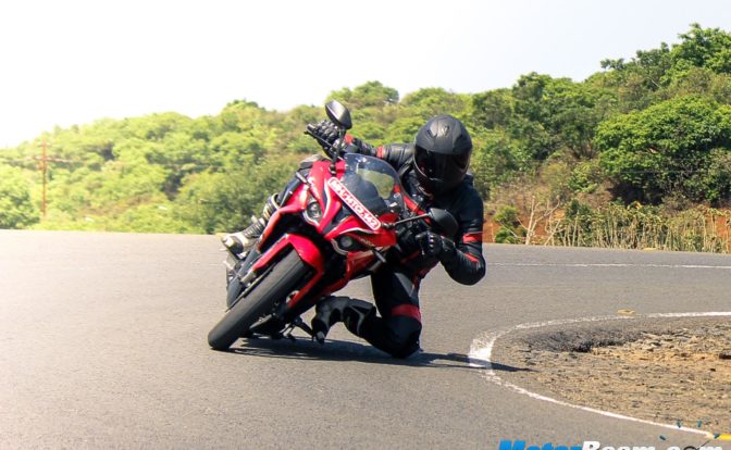 Bajaj-Pulsar-RS-200-Research-5