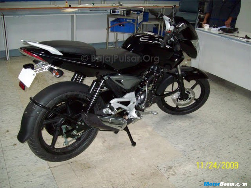 Bajaj_Pulsar_135_Rear Bajaj_Pulsar_135_Rear