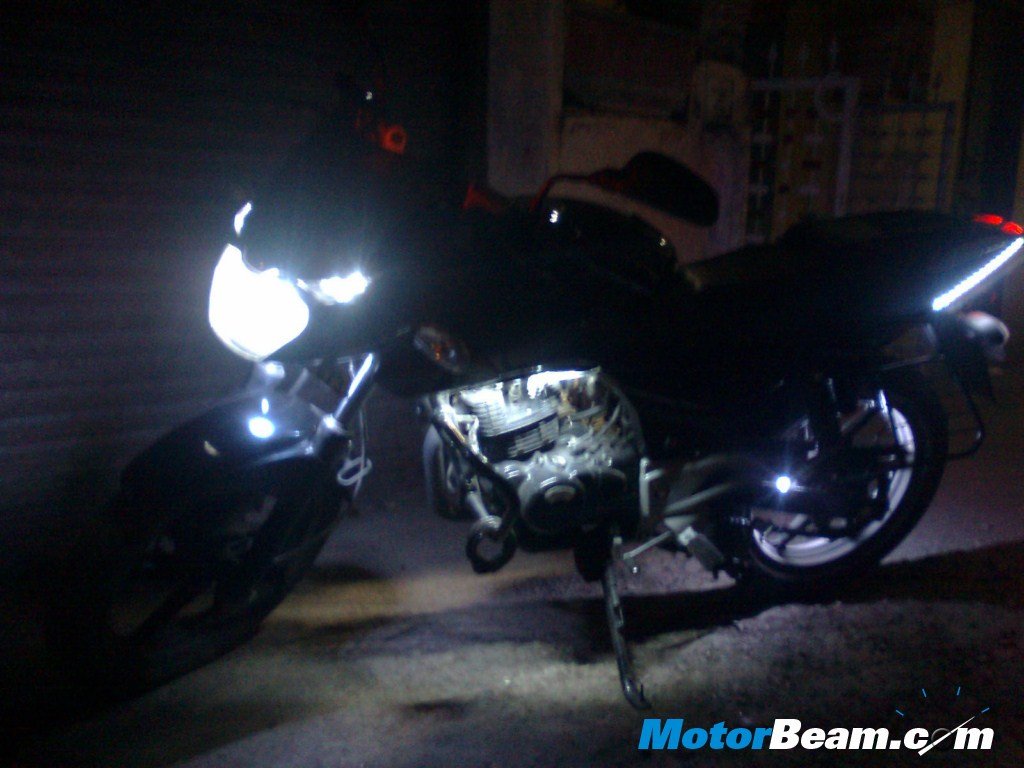 Bajaj_Pulsar_LED_Side