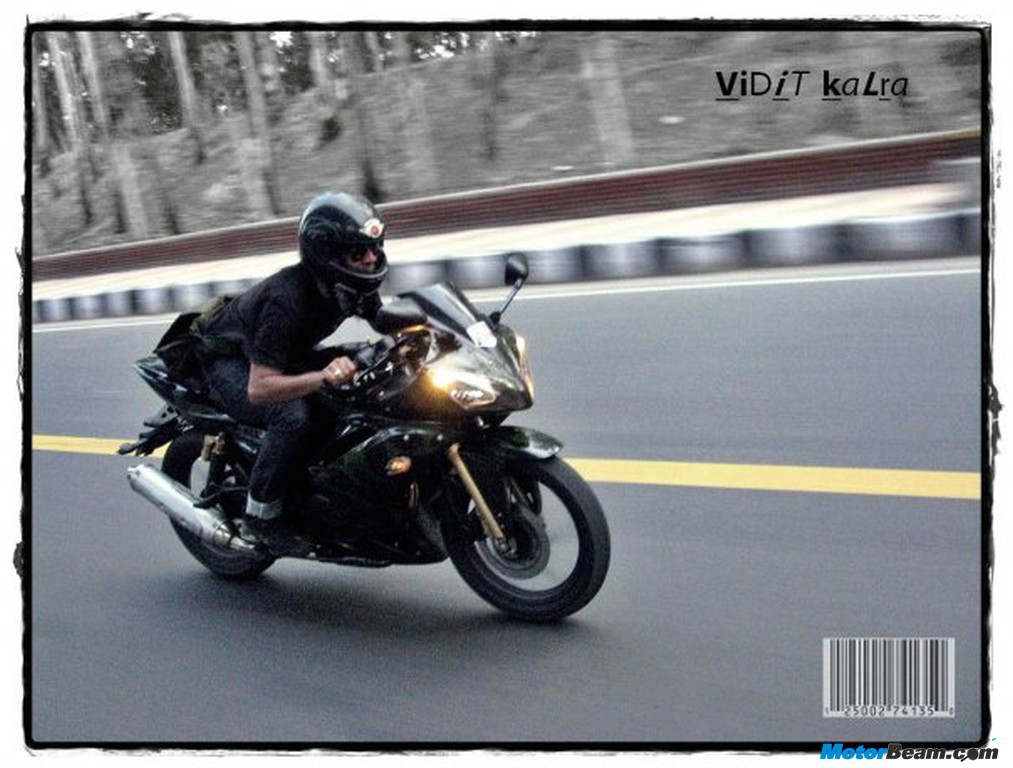 Bajaj_Pulsar_R1_Lookalike Bajaj_Pulsar_R1_Lookalike