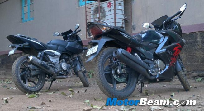 Bajaj_Pulsar_vs_Karizma_ZMR