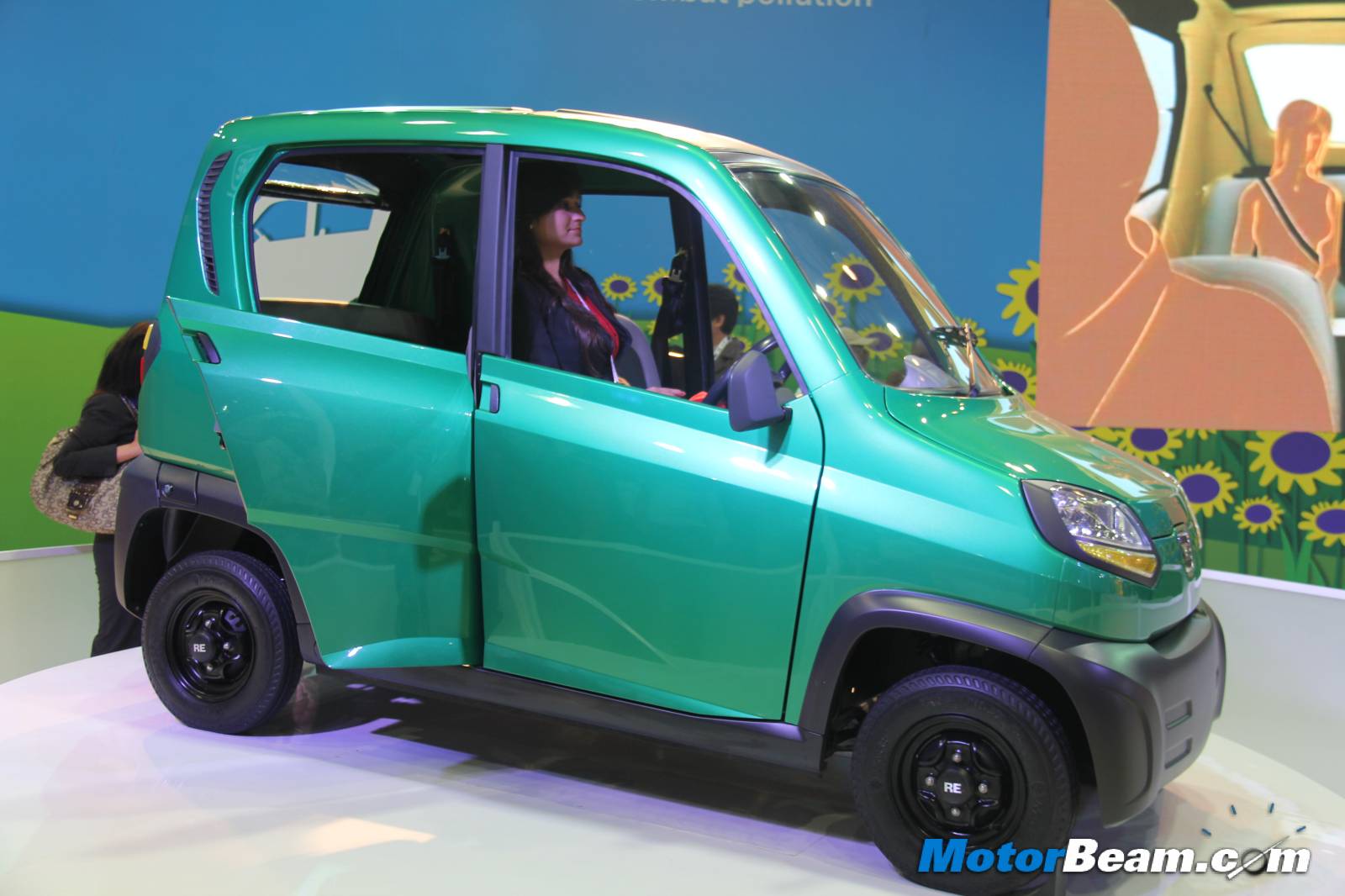 Bajaj RE60 Base