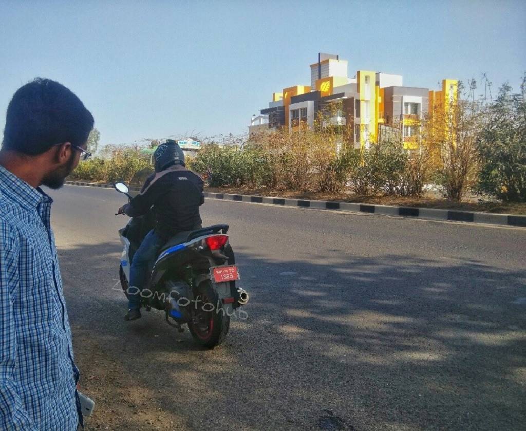 Benelli Caffenero 150 India Testing