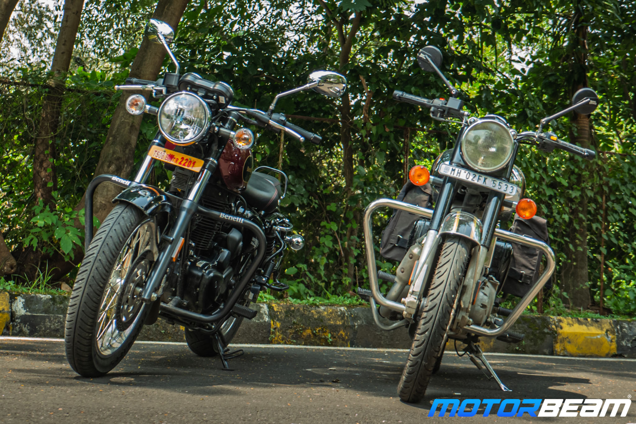 Benelli Imperiale 400 vs Royal Enfield Classic 350 Comparison Review 10
