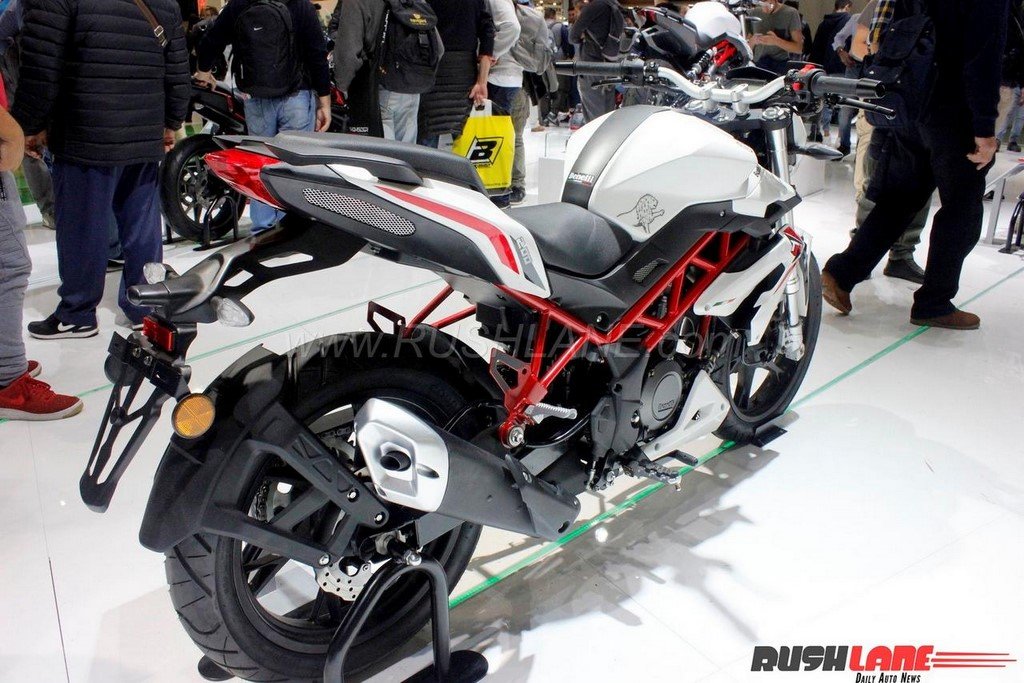 Benelli TNT 200 Rear