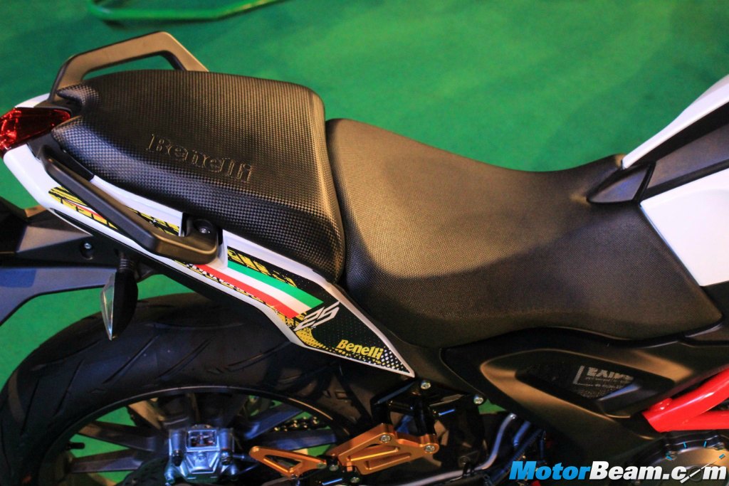 Benelli TNT 25 Seat