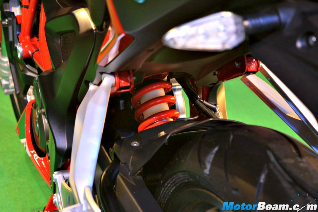 Benelli TNT 25 Specifications