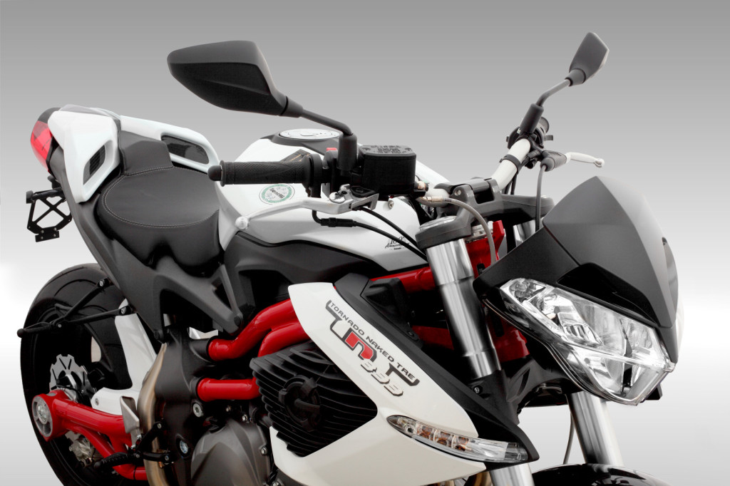 Benelli TNT 899 Front