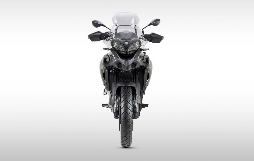Benelli TRK 502X Front