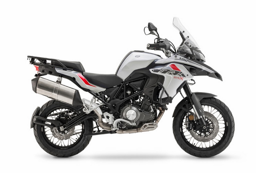 Benelli TRK 502X White