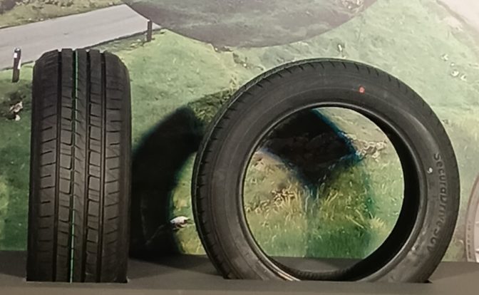 CEAT CIRCL Tyres side