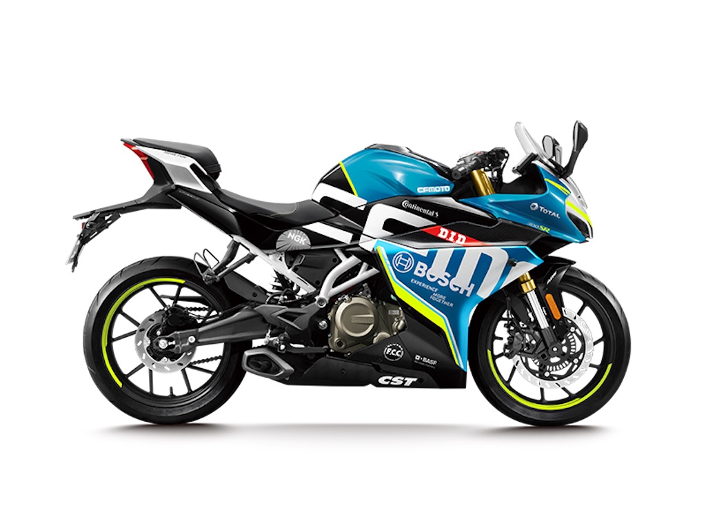 CFMoto 300SR Blue