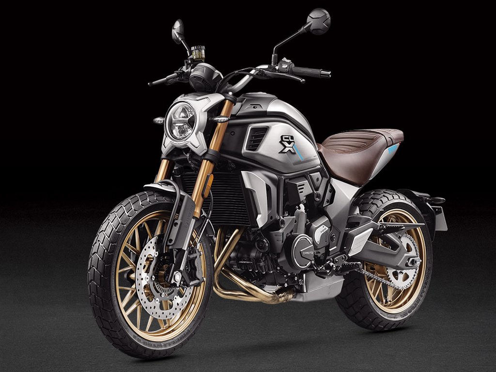 CFMoto 700 CL-X Heritage