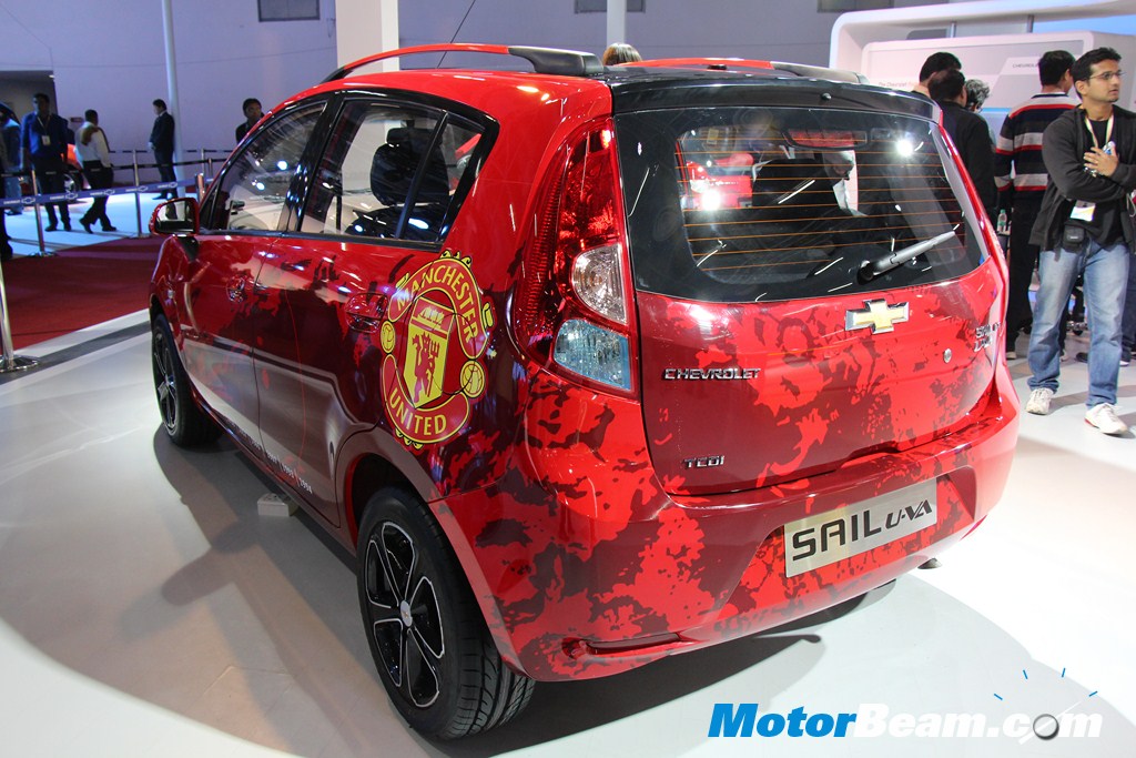 Chevrolet Sail U-VA Manchester United Tail