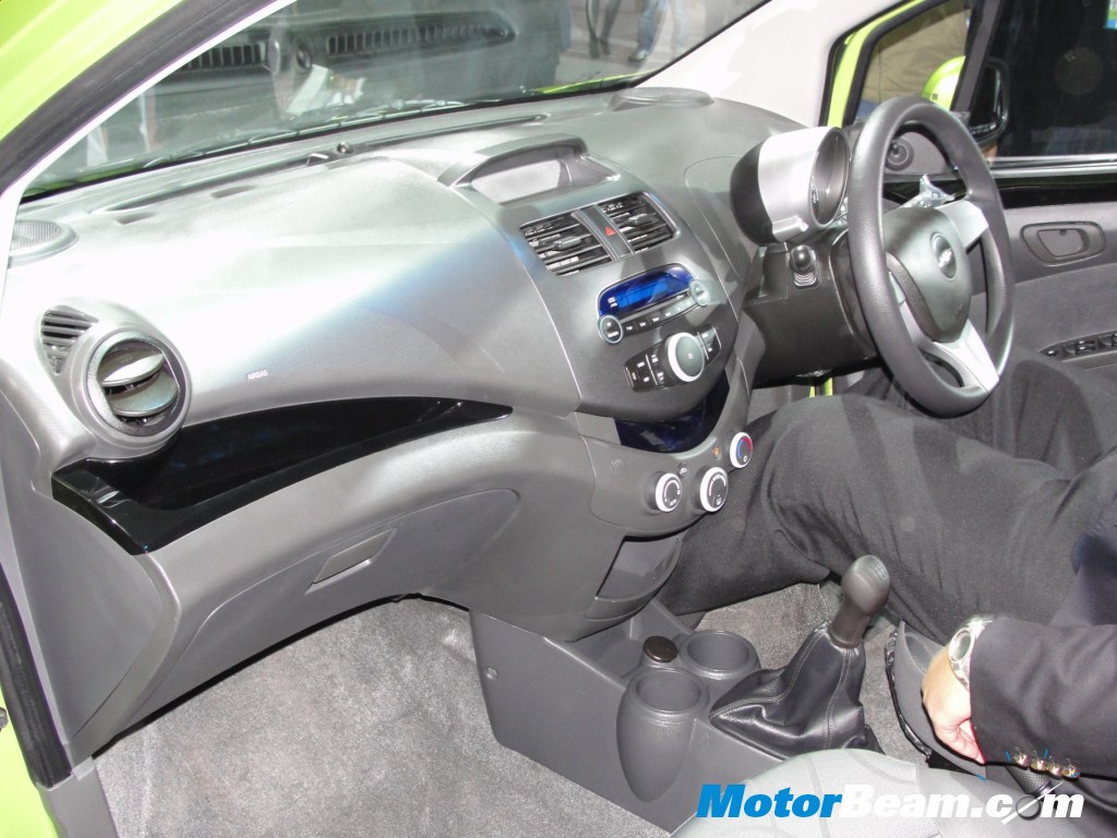 Chevrolet_Beat_Interior