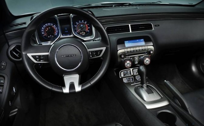 Chevrolet Camaro Interior