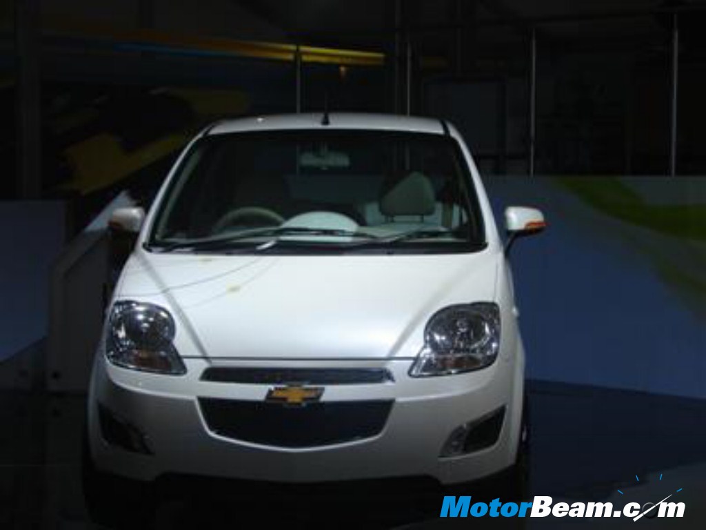 Chevrolet_Spark_Electric_2010_Auto_Expo