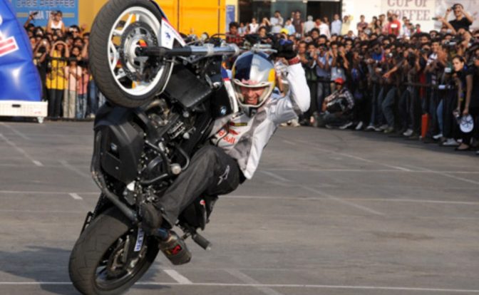 Chris_Pfeiffer_Stunts_Mumbai (3)