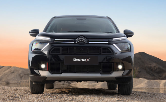 Citroen Basalt X front