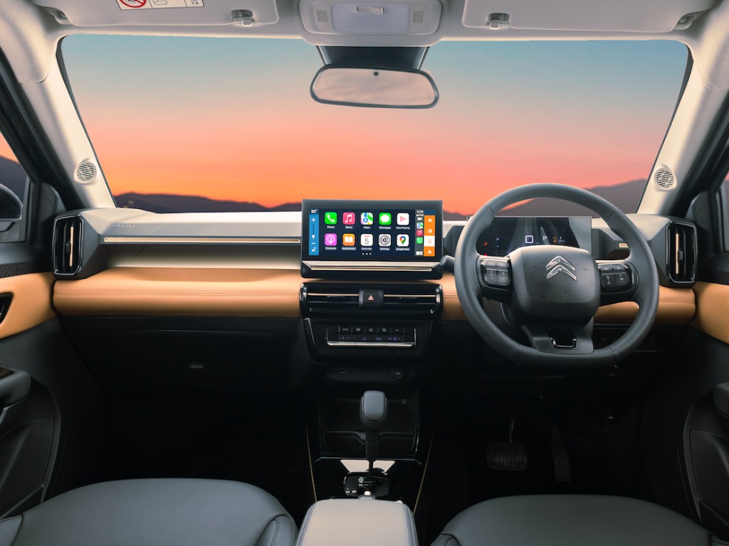 Citroen Basalt X interior