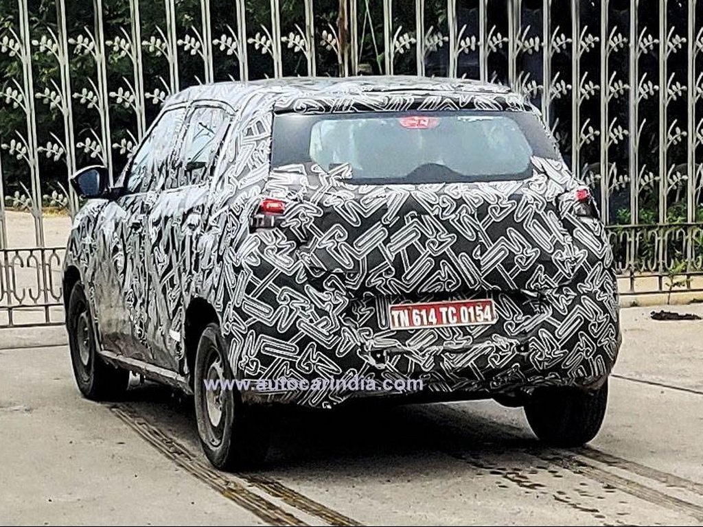 Citroen Compact SUV Spied Rear