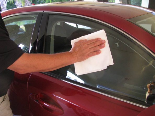 Cleaning Window Glass