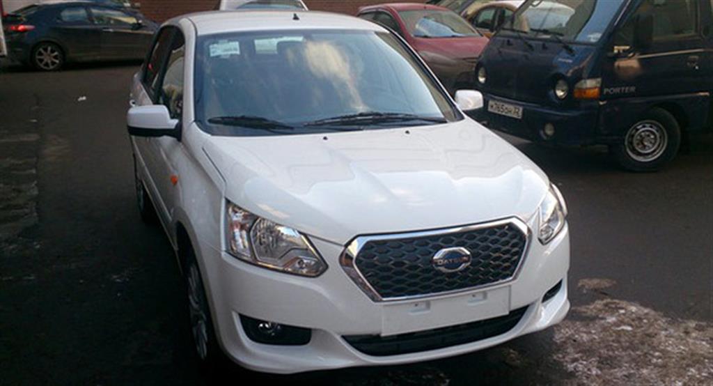Datsun GO Sedan Russia Front