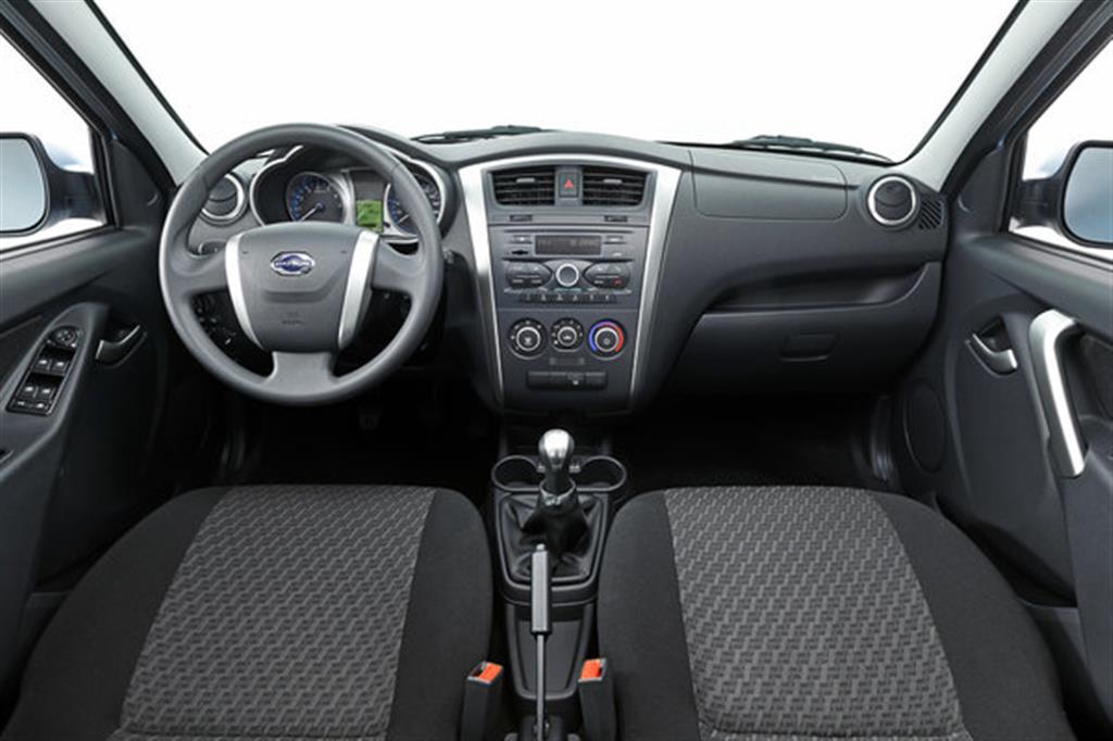 Datsun on-DO Interiors