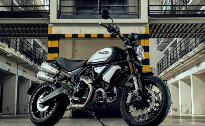 Ducati Scrambler 1100 Dark Pro