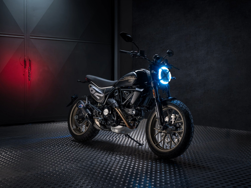 Ducati Scrambler Full Throttle Front 2