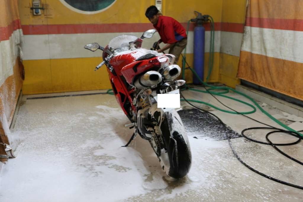 Ducati_848_Evo_Bath Ducati_848_Evo_Bath