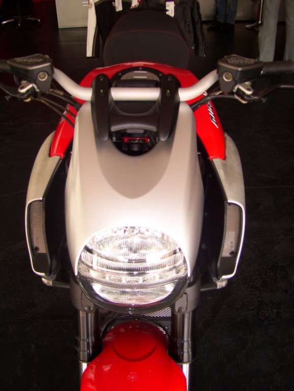 Ducati_Diavel_Front Ducati_Diavel_Front