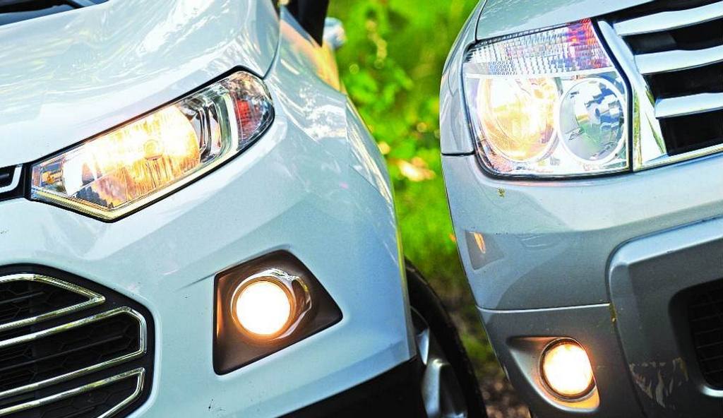 EcoSport vs Duster headlights