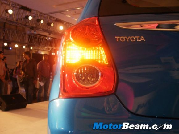 Etios_Liva_Tail_Lights
