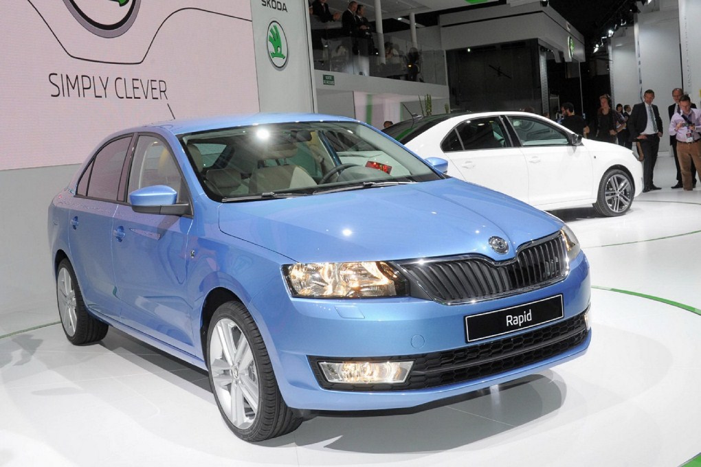 Europe Skoda Rapid Front Overlook