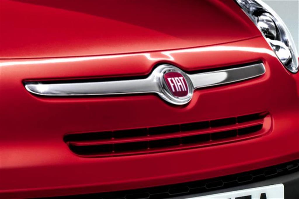 Fiat 500 5-Door Grille