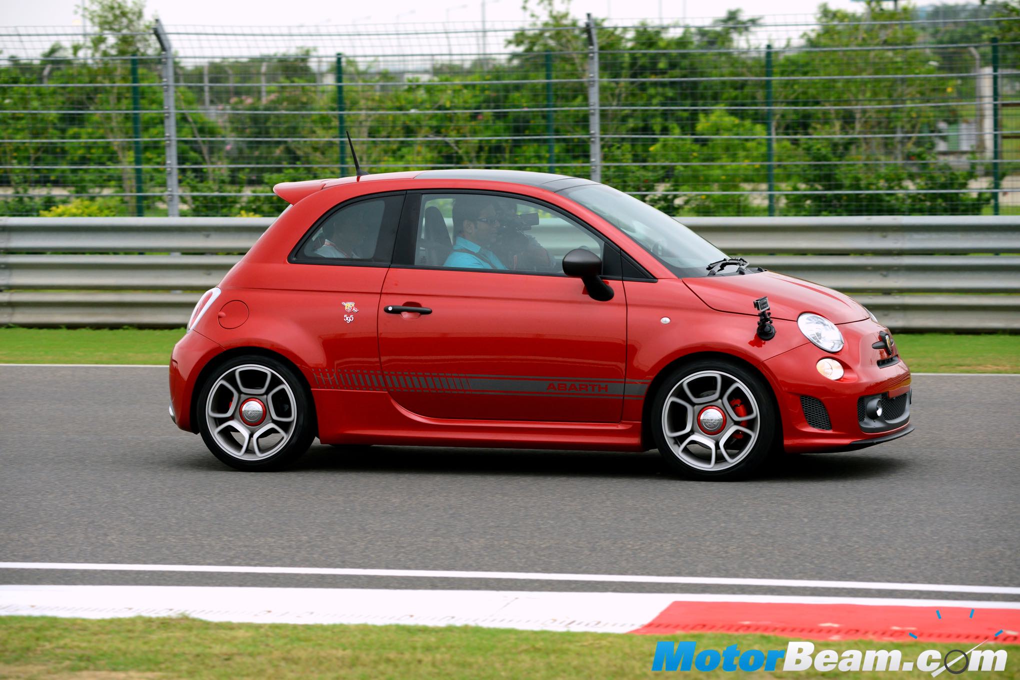 Fiat Abarth 595 Competizione Dynamics