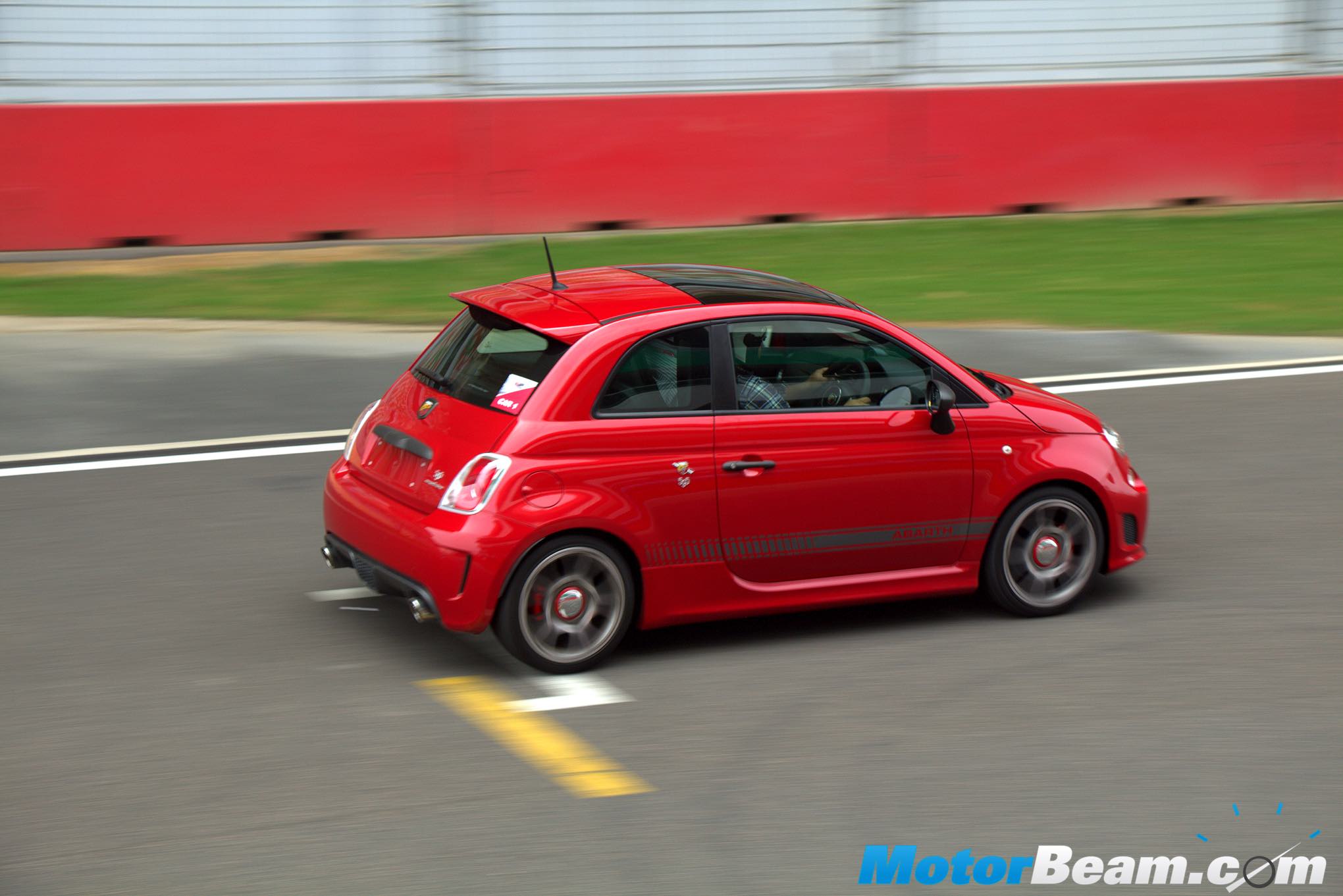 Fiat Abarth 595 Competizione Performance