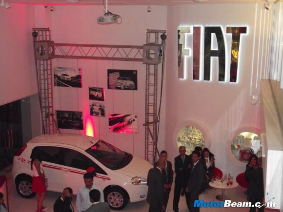 Fiat Caffe Pune