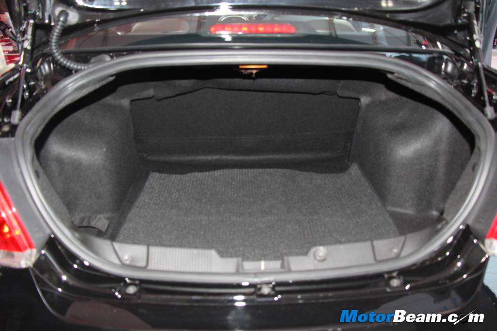 Fiat Linea Facelift Boot