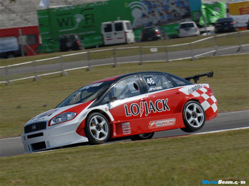 Fiat_Linea_ Race_Car_Side Fiat_Linea_ Race_Car_Side