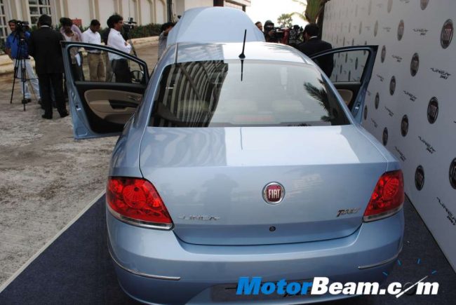 Fiat_Linea_T-Jet_Rear