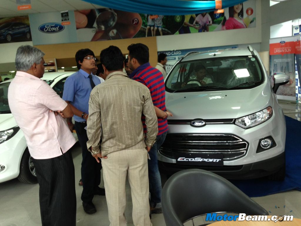 Ford EcoSport Dealership Rush