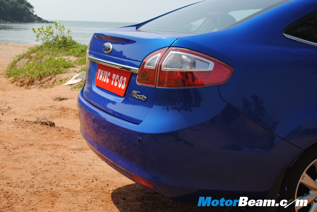 Ford_Fiesta_Automatic_Review (2)
