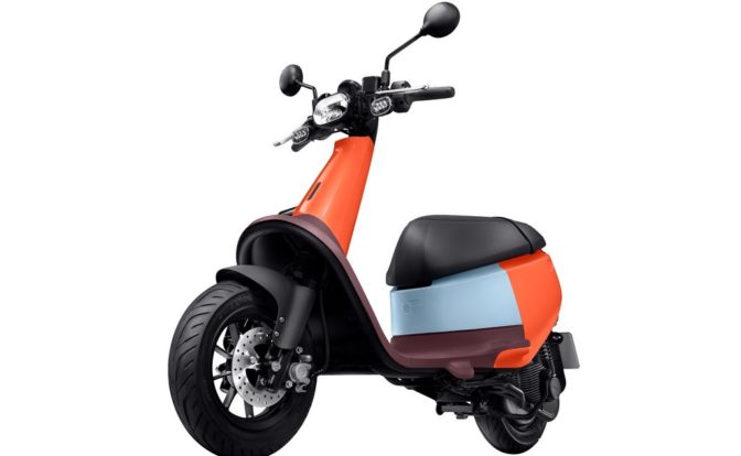 Gogoro Viva Pomegranate Red