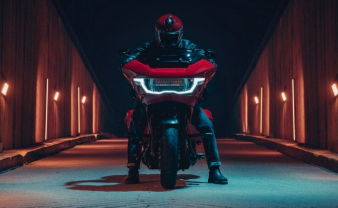 Harley-Davidson CVO Street Glide front