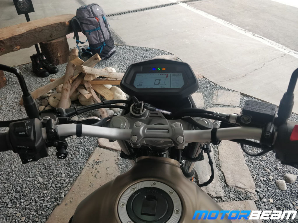 Hero Xpulse 200T Details