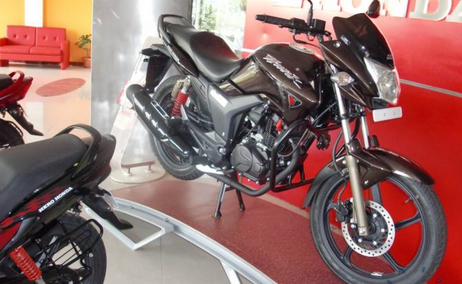 Hero Honda Hunk Showroom